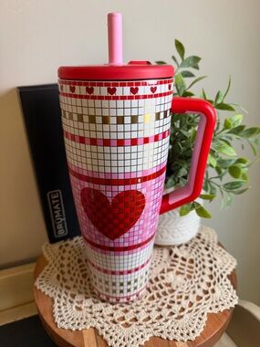 BRÜMATE x ANTHROPOLOGIE Love On Lock 40oz Tumbler – Pre-Loved